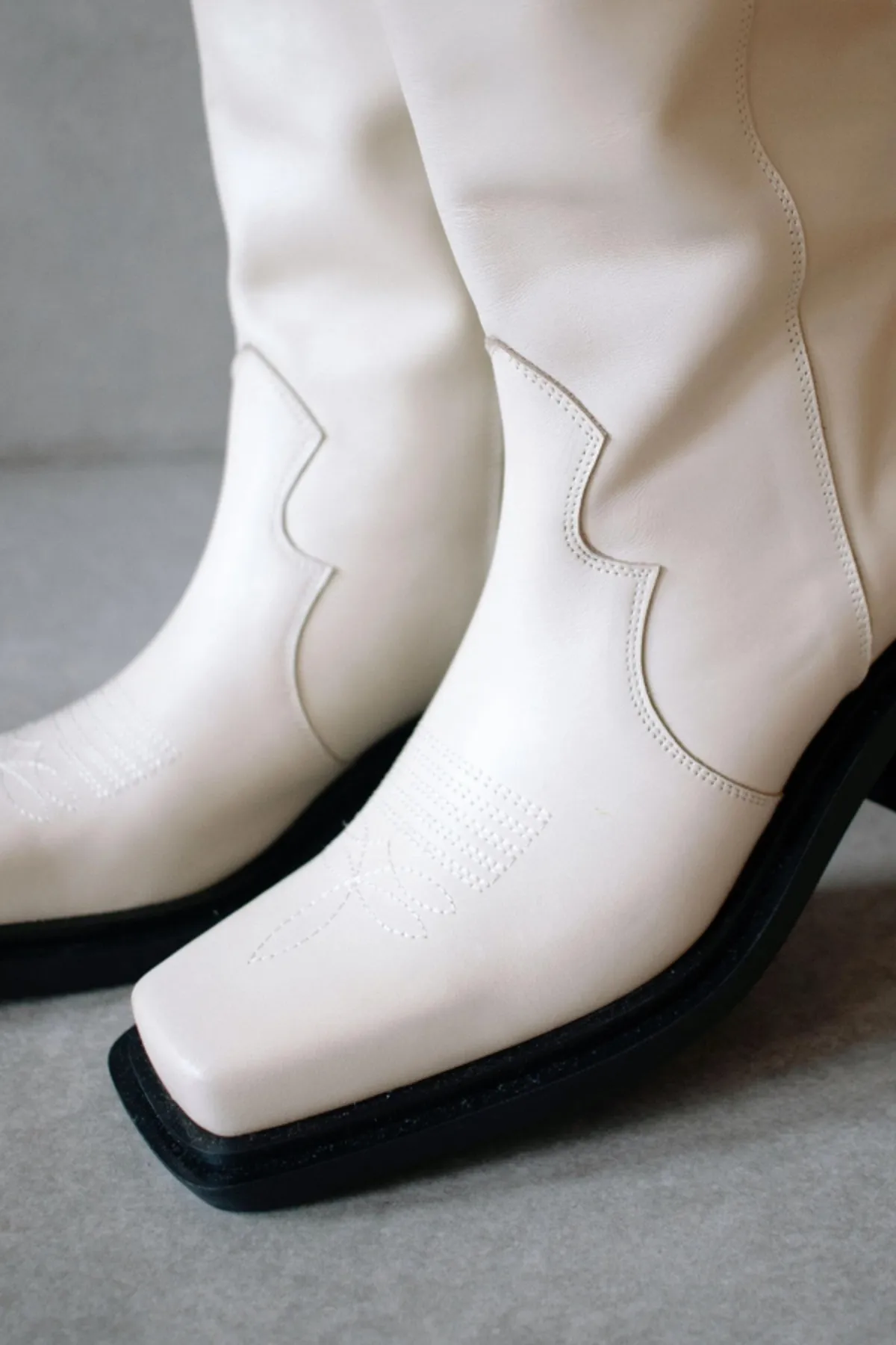 Cattle Leather Boot - Ivory