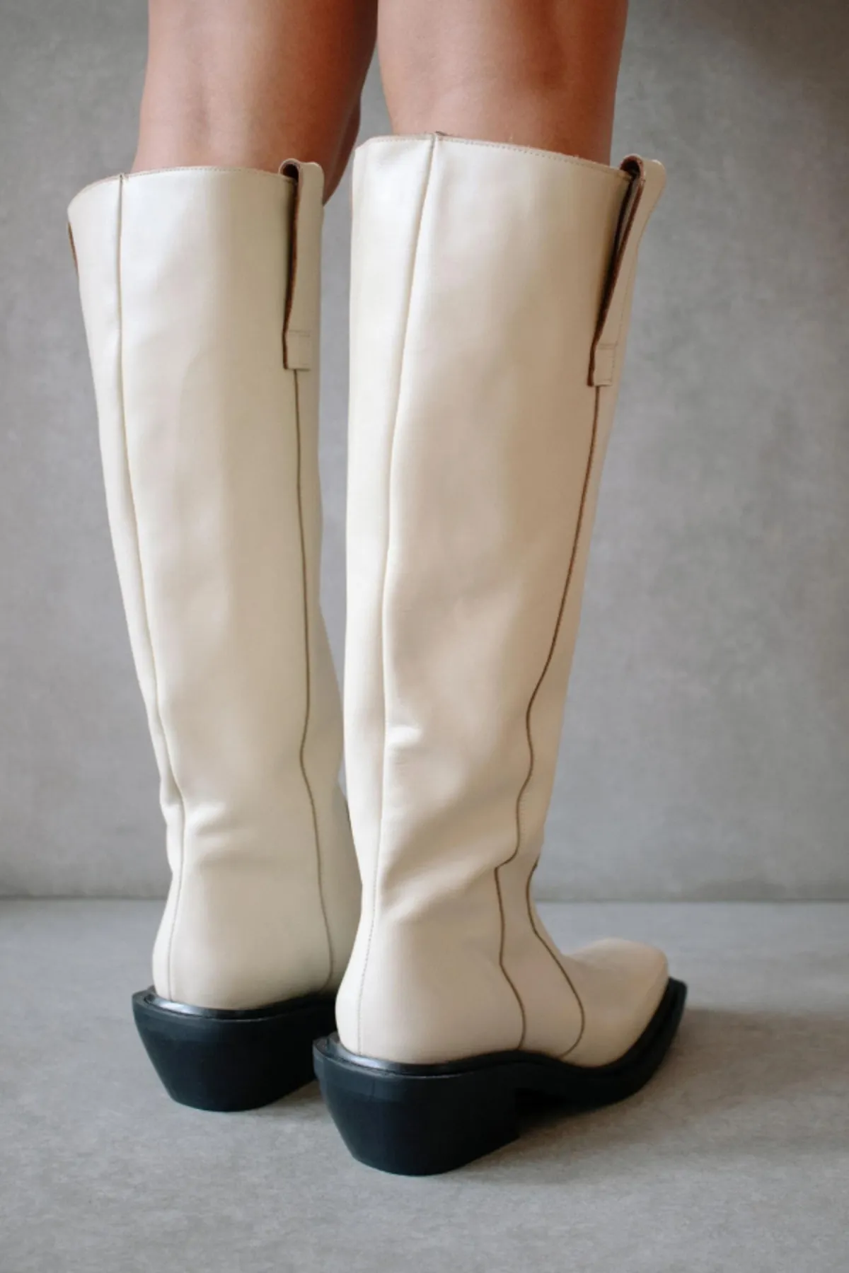 Cattle Leather Boot - Ivory