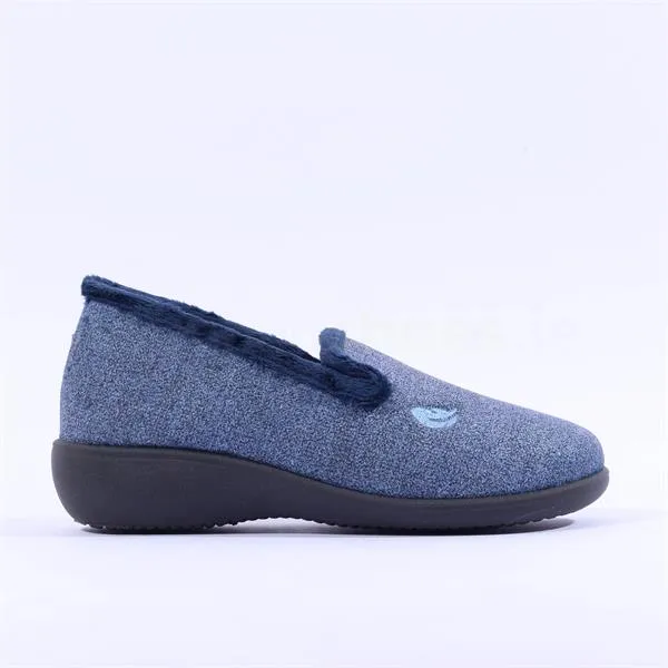 Closed House Slipper - Blue