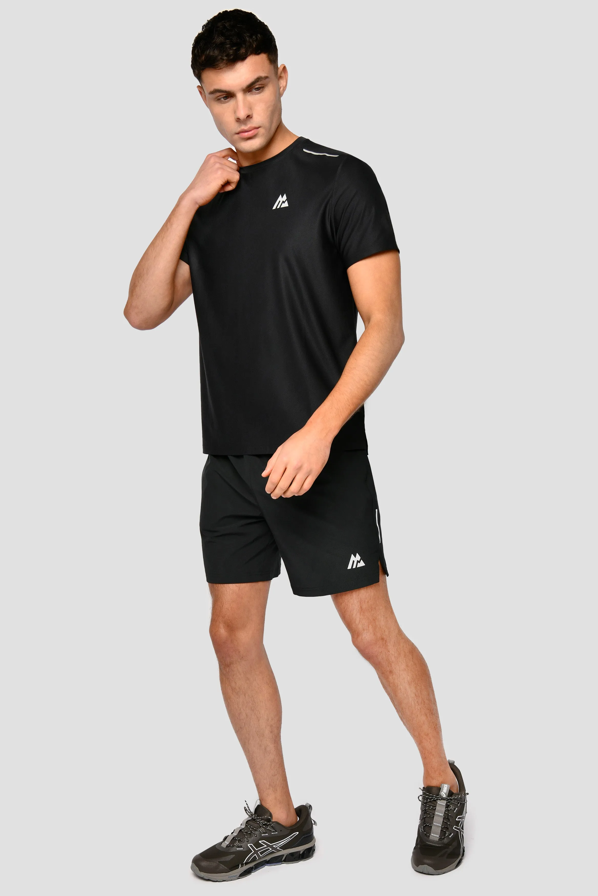 Fly Short - Black