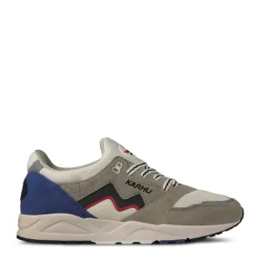 Karhu Aria 95 Trainers Vetiver / Black