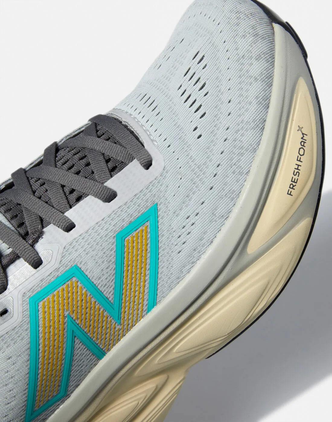 New Balance Mens Fresh Foam X More V5