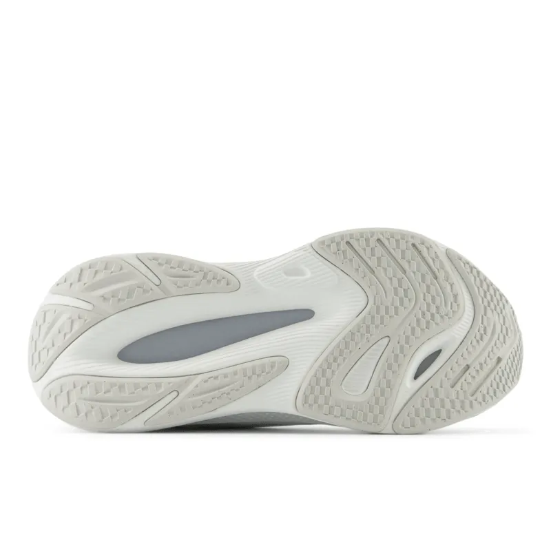 New Balance Women's FuelCell Walker Elite Shoe - WWWKECS1