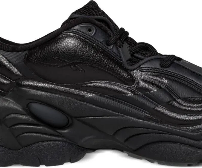 Reebok LTD DMX Run 6 logo-embroidered sneakers Black