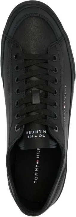 Tommy Hilfiger logo-print sneakers Black