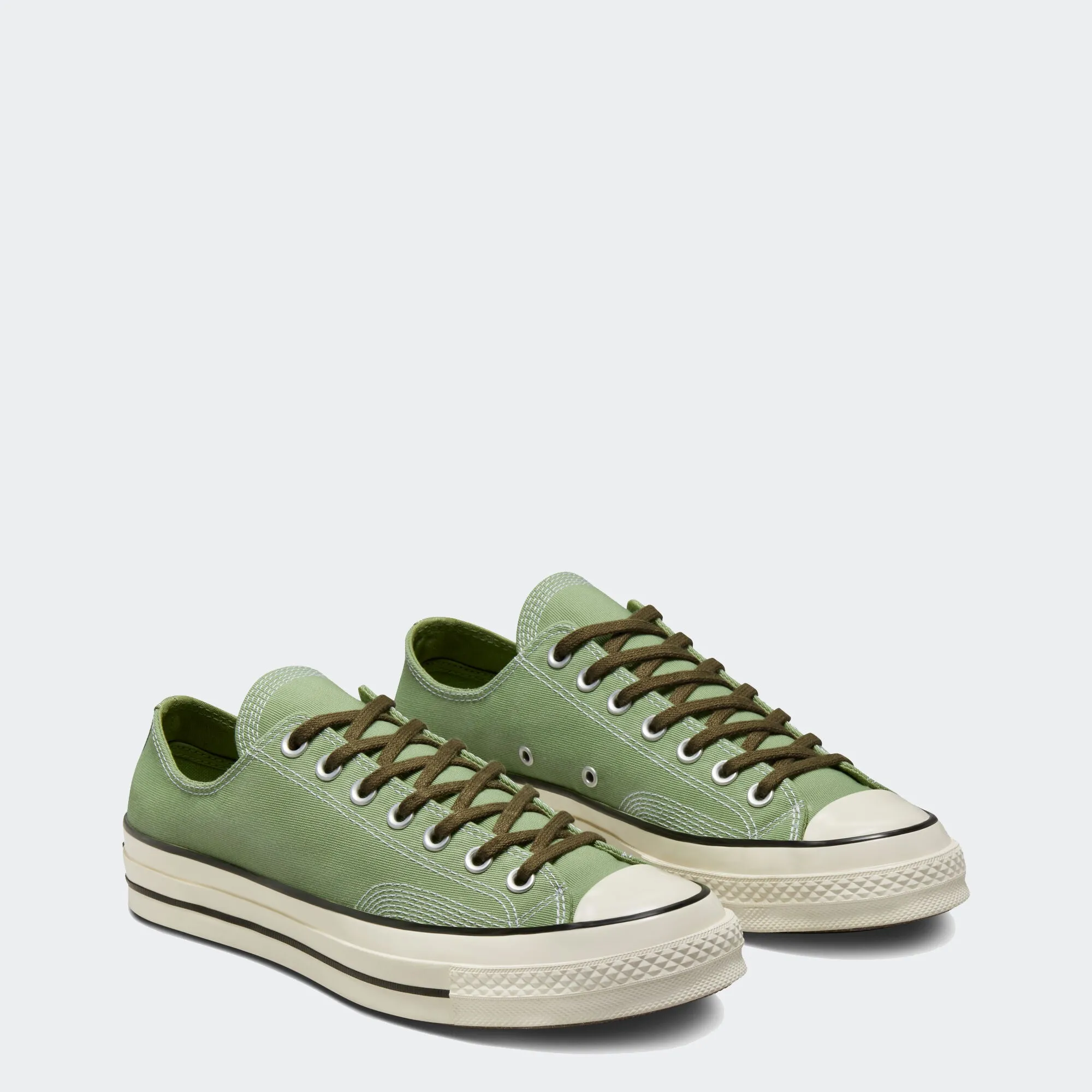 Unisex Converse Chuck 70 Shoes Alligator Friend