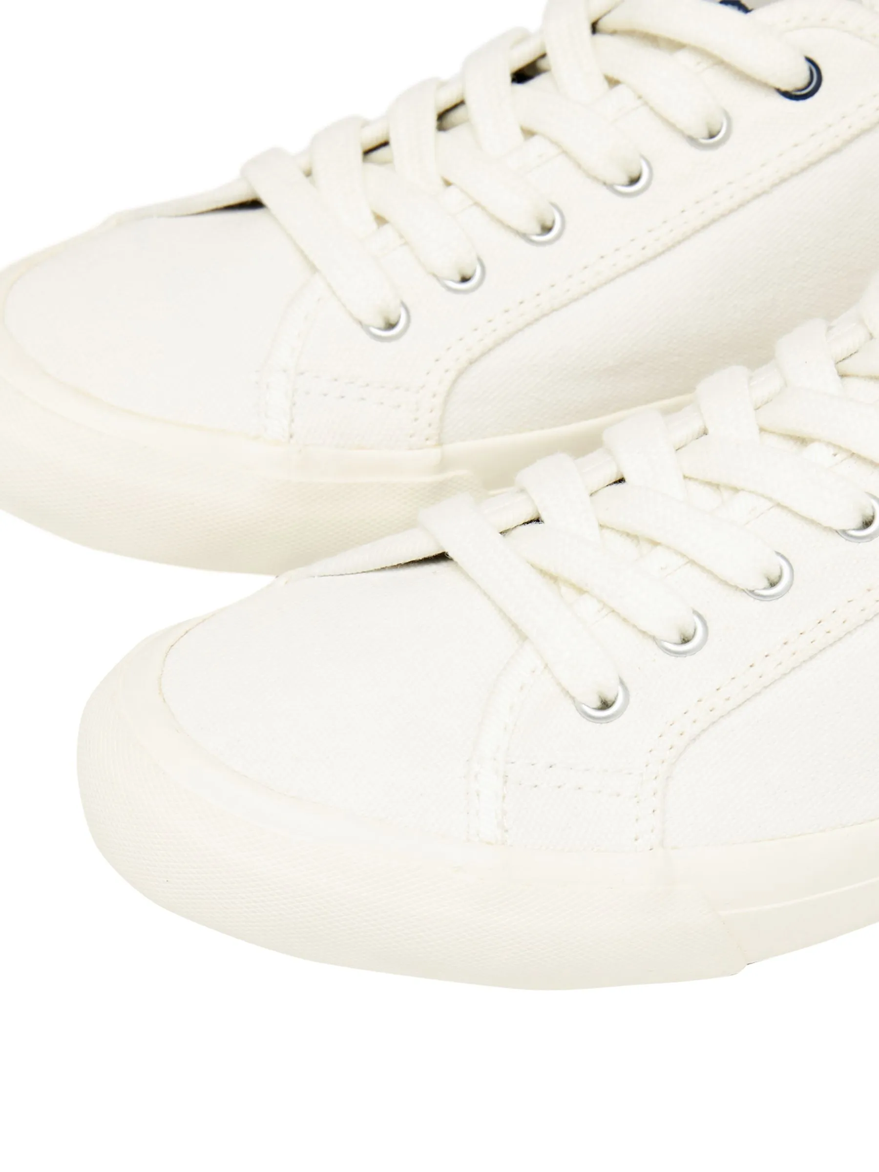 White Sustainable Coast Pump Lace-up Trainers