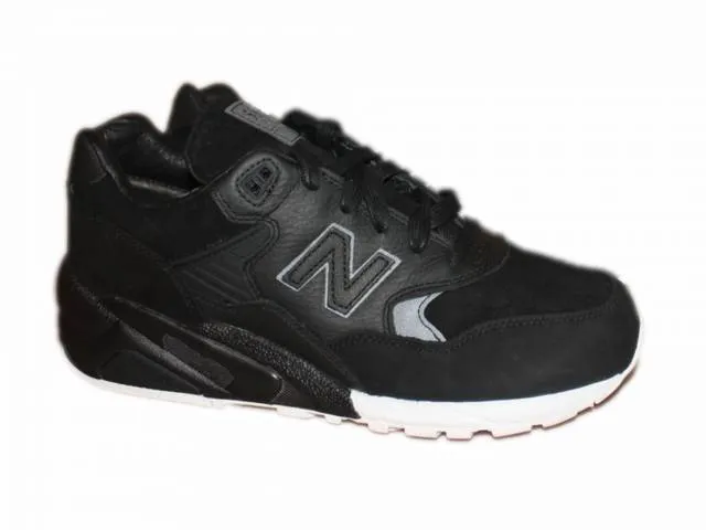 Wings + Horns x New Balance Black/White MT580WH